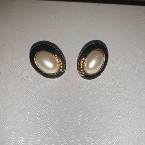 pearl earrings